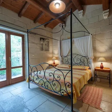 Masseria Copertini * Vernole