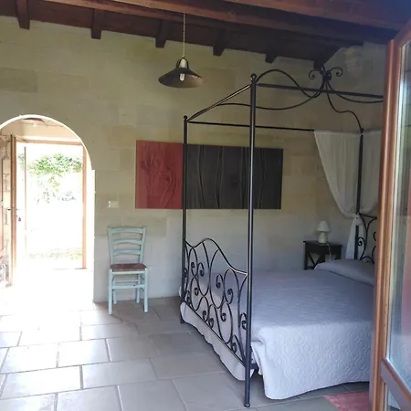 Masseria Copertini Kır Evi *